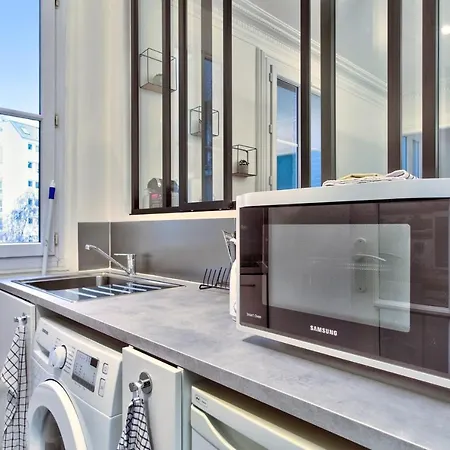 Studio Quinault - Welkeys Paris Exterior photo